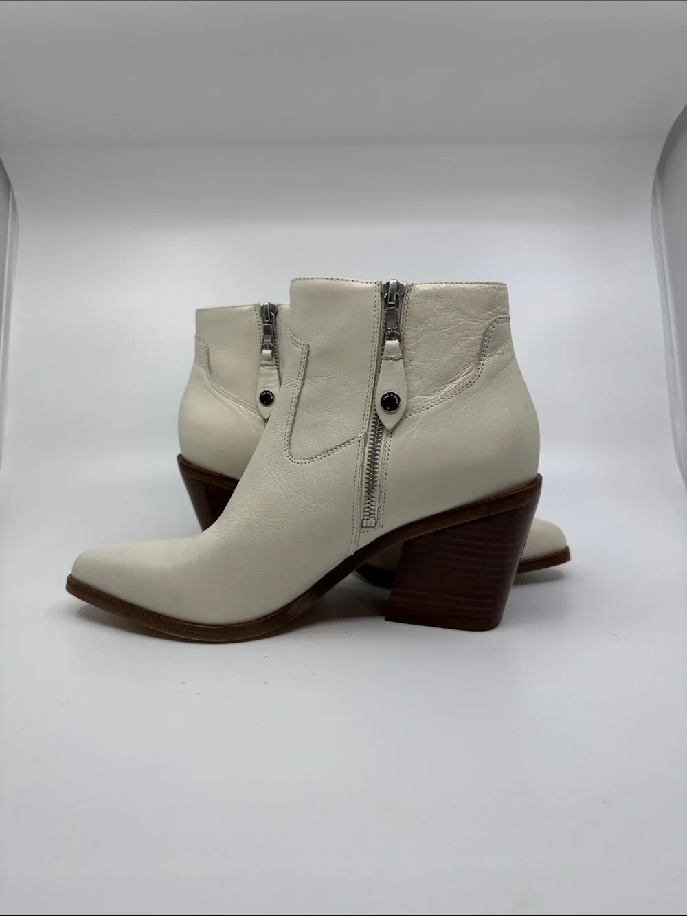 rag & bone Razor Leather Ankle Boots in Antique White Size 37.5